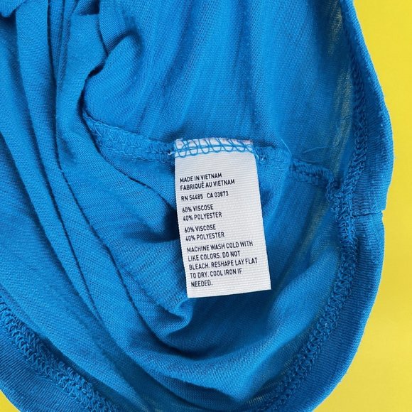 American Eagle Top with Bottom Front Tie and Convertible Sleeves, Light Blue, M - Picture 12 of 12